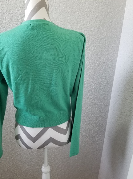 Cardigan - Picture 2 of 5